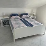 Διαμέρισμα Ira *