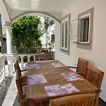 Διαμέρισμα Ira Vir