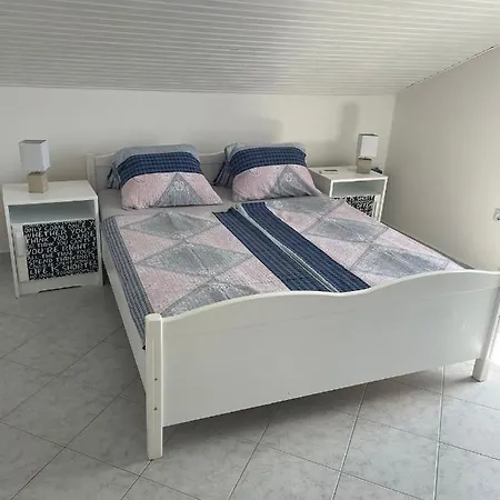 Apartment Ira *